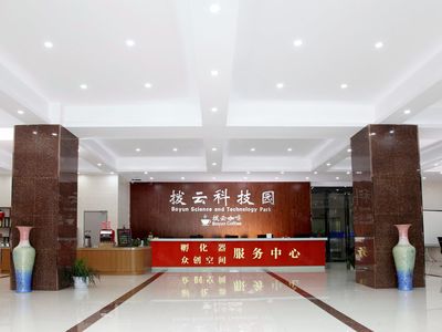 薛家拨云科技元133平精装修办公室直租，可注册，享受科技中介服务